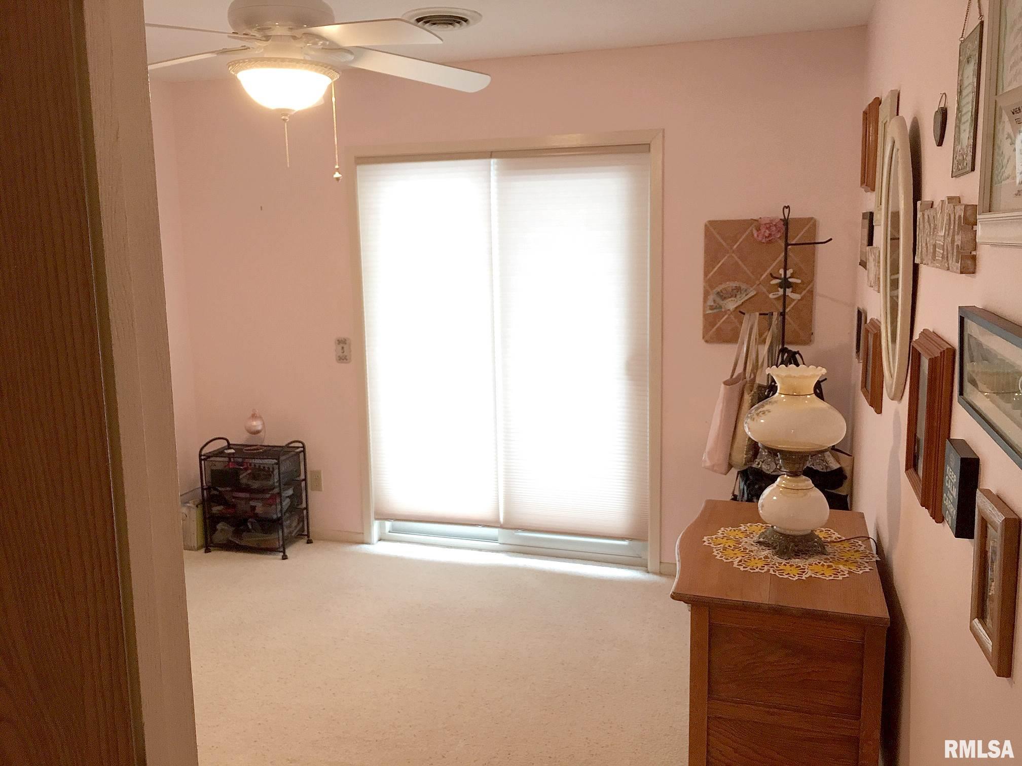 93 Country Place Springfield, IL 62703 - Photo 40 of 47