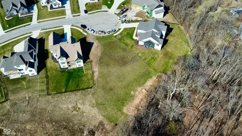 $450,000 | 11713 Ansley Drive, Zionsville, IN 46077