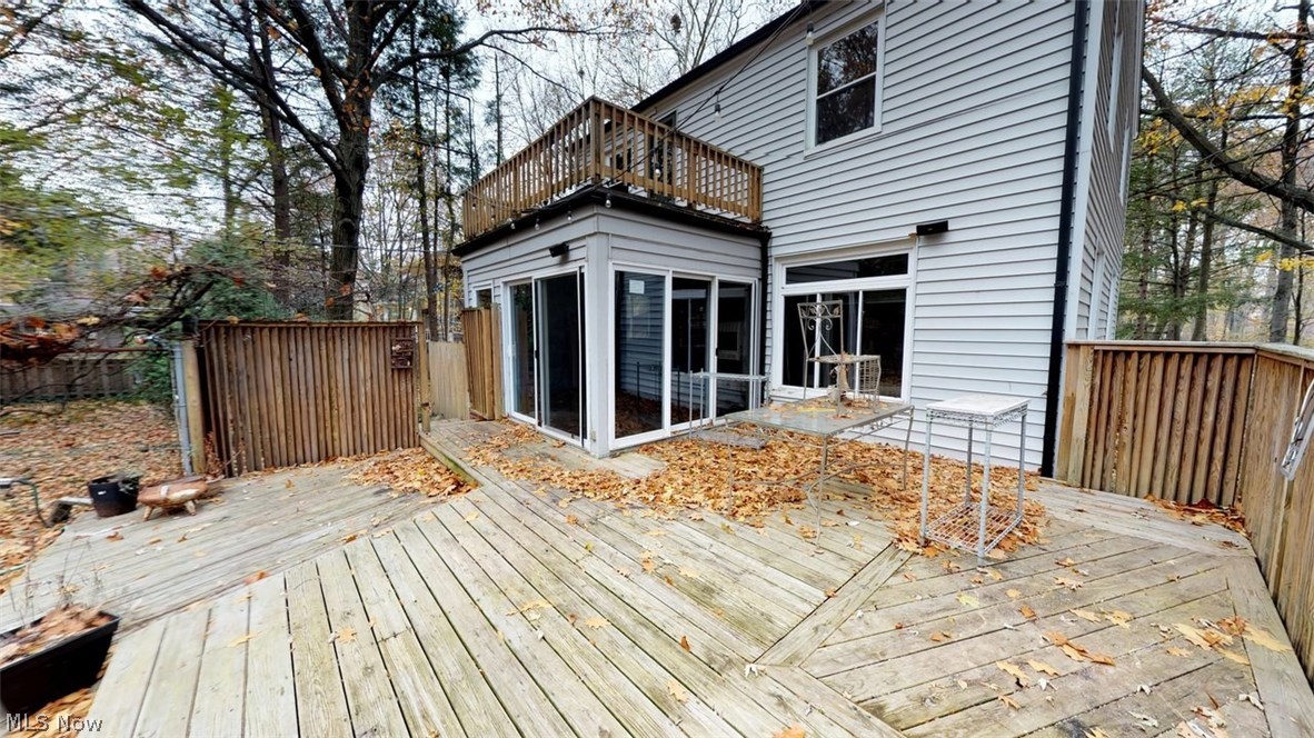 1579 Compton Road Cleveland, OH 44118 - Photo 20 of 23