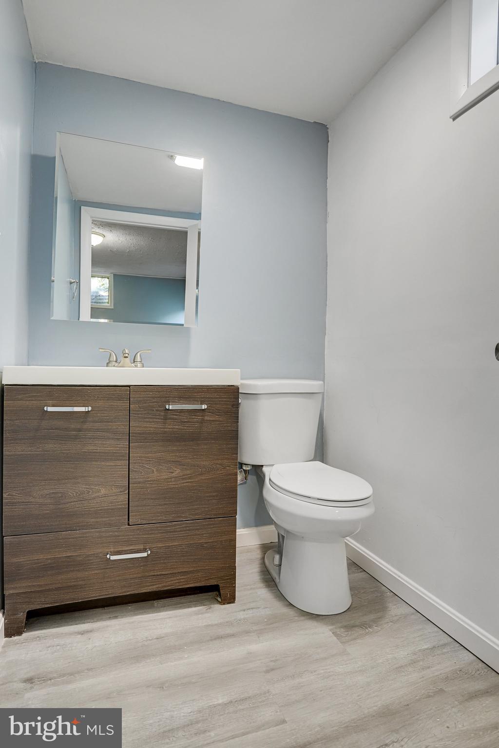 6903 Cherryfield Road Fort Washington, MD 20744 - Photo 52 of 58 a bathroom with a toilet