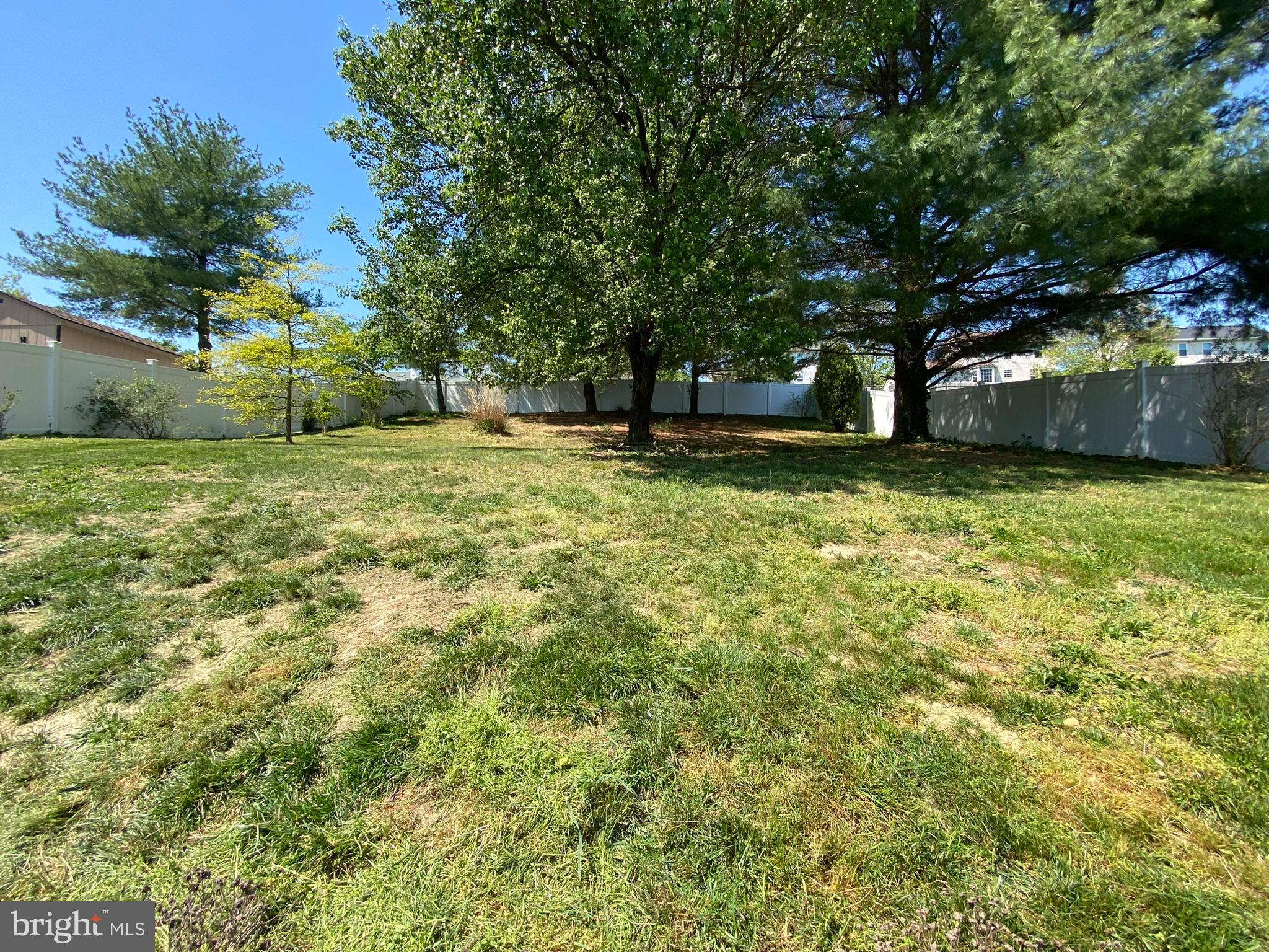 6903 Cherryfield Road Fort Washington, MD 20744 - Photo 58 of 58 a fire hydrant in the middle of a field