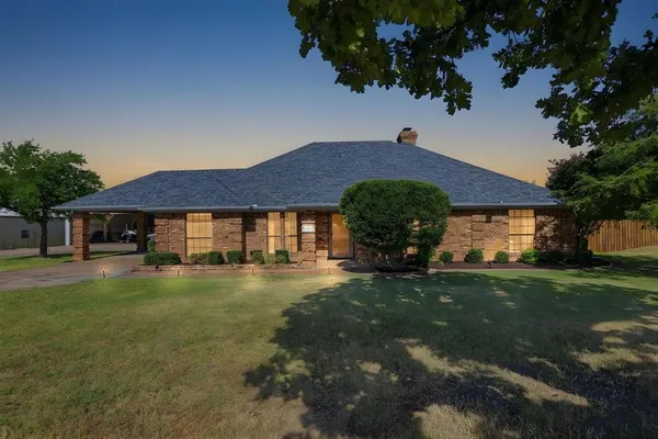 $655,000 | 13017 Hillcrest Boulevard, Keller, TX 76244