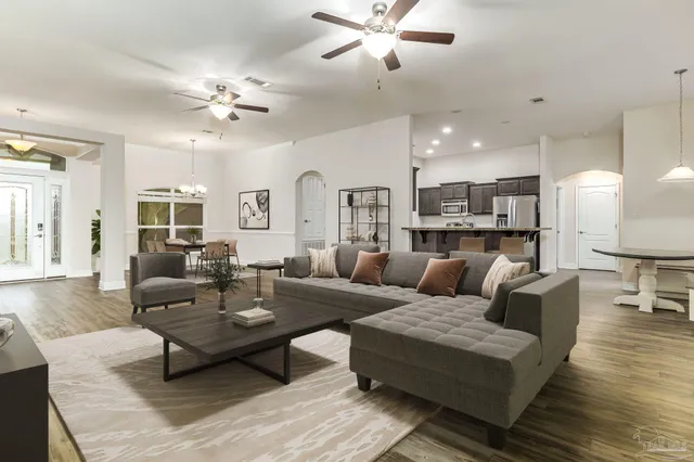 $389,000 | 155 Siskin Lane, Pensacola, FL 32503