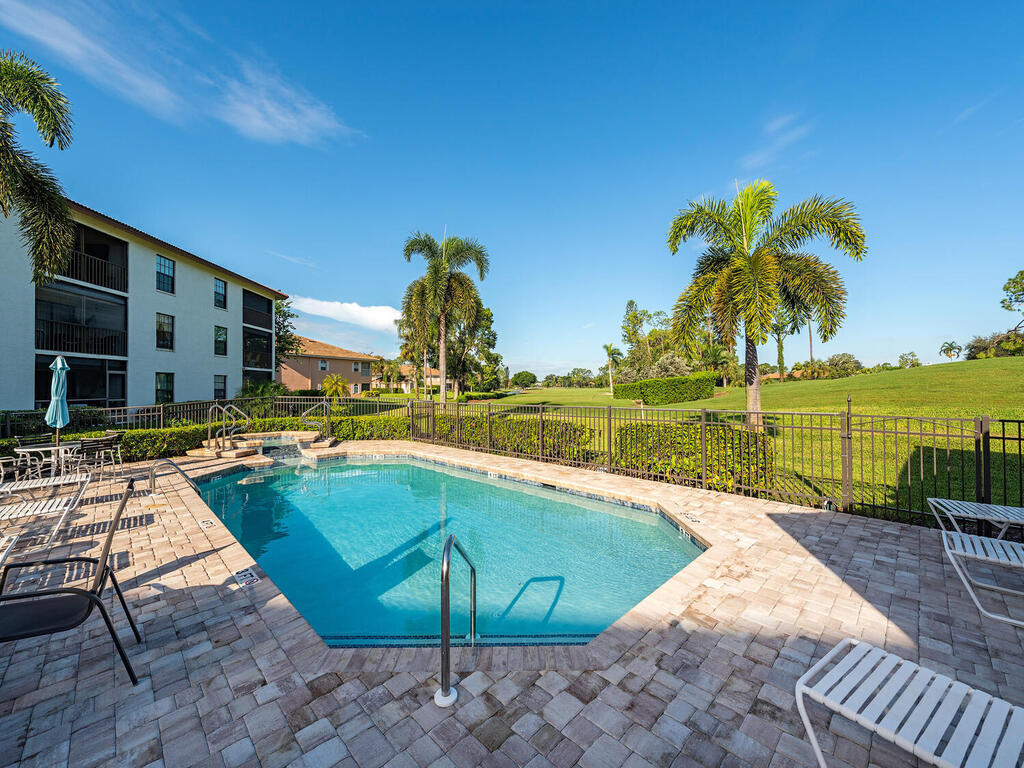 605 Augusta Boulevard, Unit 7 Naples, FL 34113 - Photo 12 of 12 605 Augusta Blvd Apt 7 Naples FL 34113 U