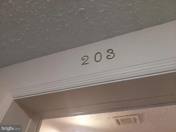$1,945 | 13107 Briarcliff Terrace, Unit 2203, Germantown, MD 20874