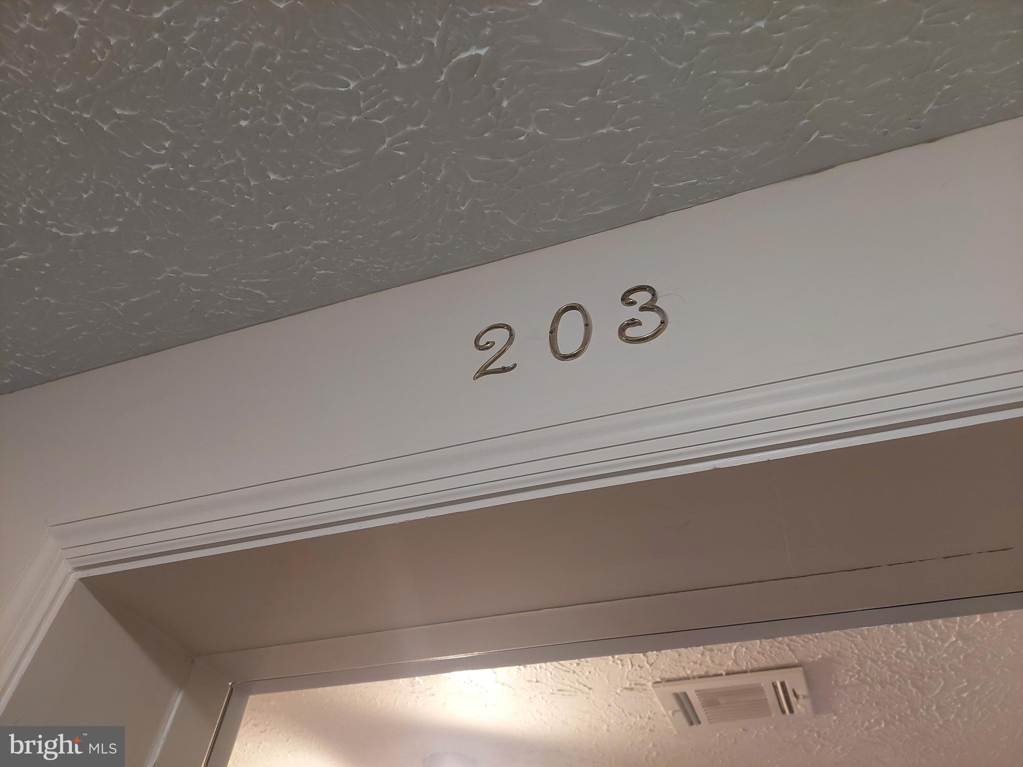 13107 Briarcliff Terrace, Unit 2203 Germantown, MD 20874 - Photo 3 of 53 a close view of sink