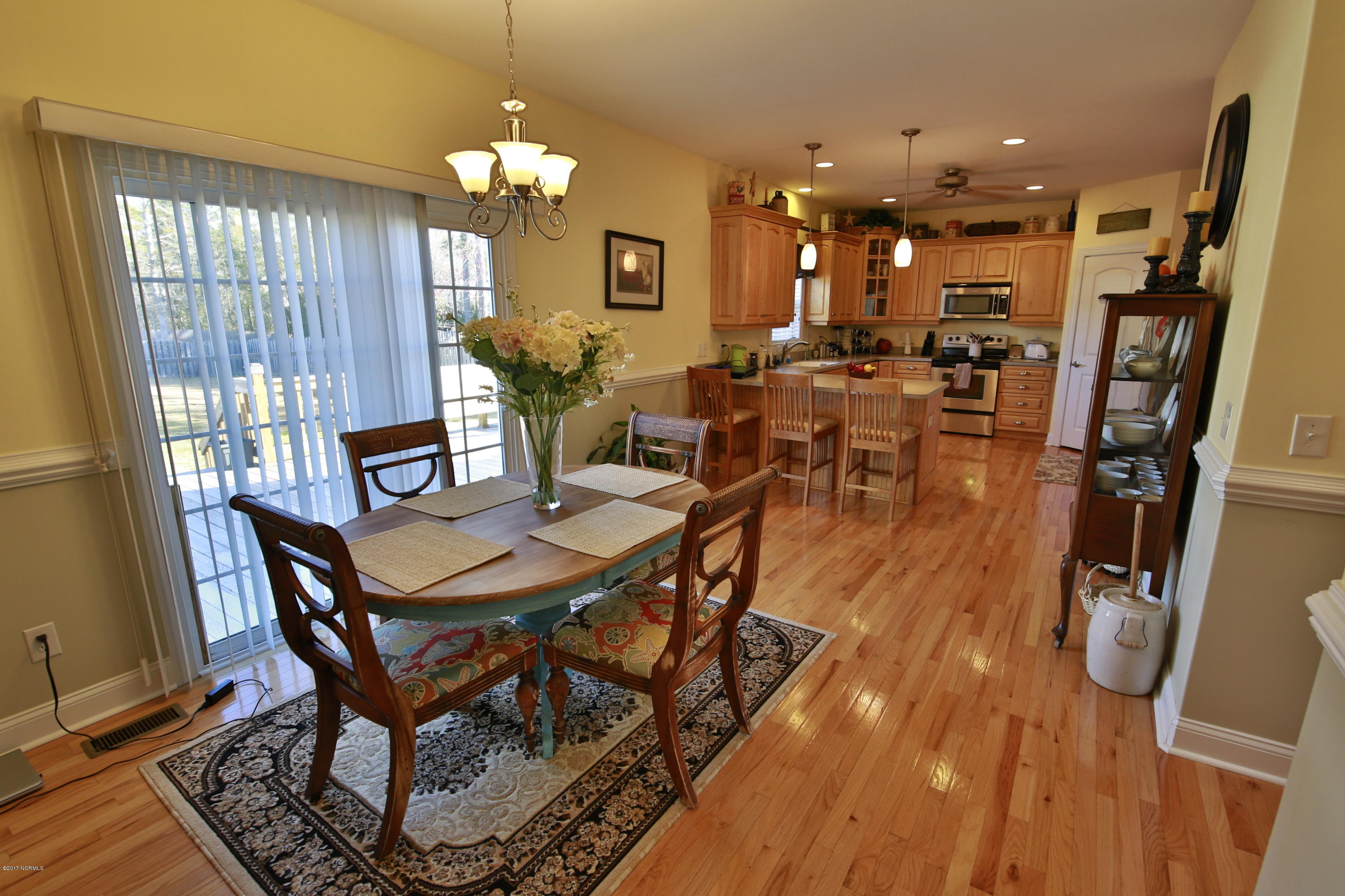 201 Brook Crossing Road Swansboro, NC 28584 - Photo 11 of 45 _P9A9002
