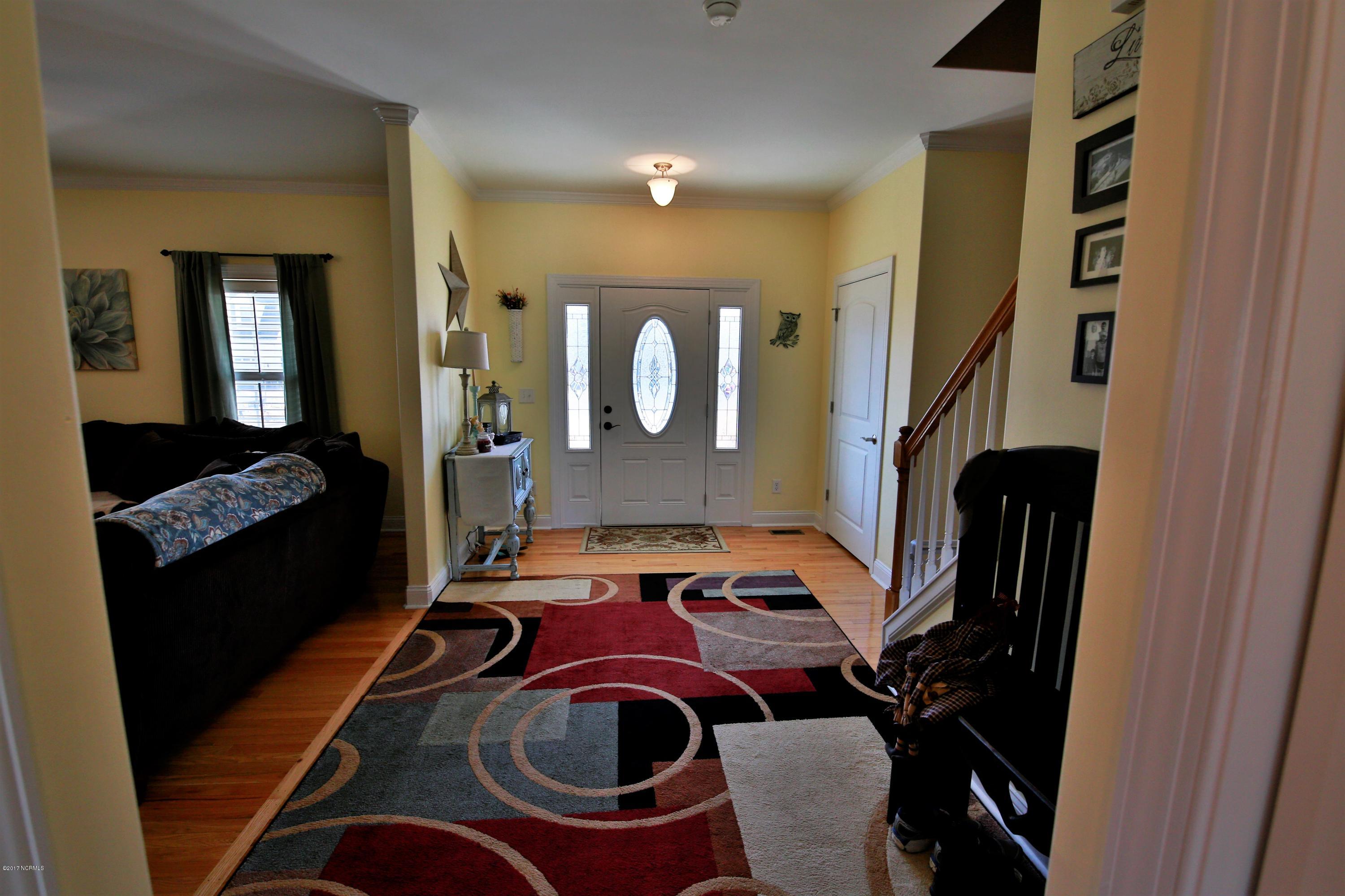 201 Brook Crossing Road Swansboro, NC 28584 - Photo 8 of 45 _P9A8974