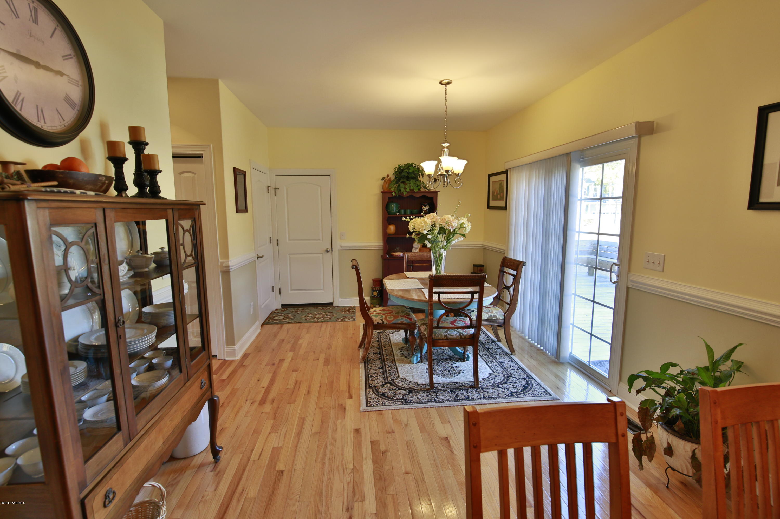 201 Brook Crossing Road Swansboro, NC 28584 - Photo 10 of 45 _P9A8990