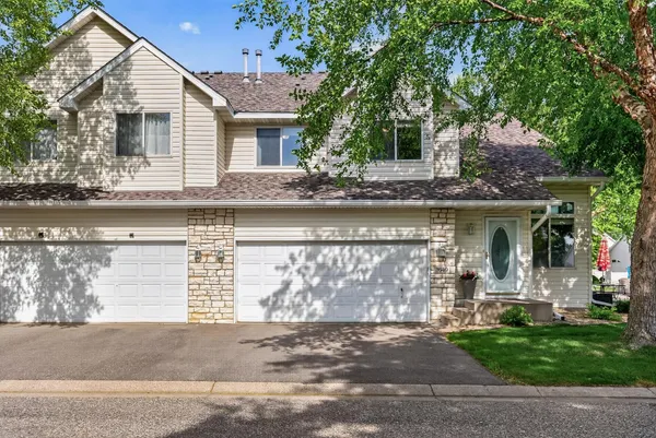 $295,000 | 1649 Hamilton Lane, Shakopee, MN 55379