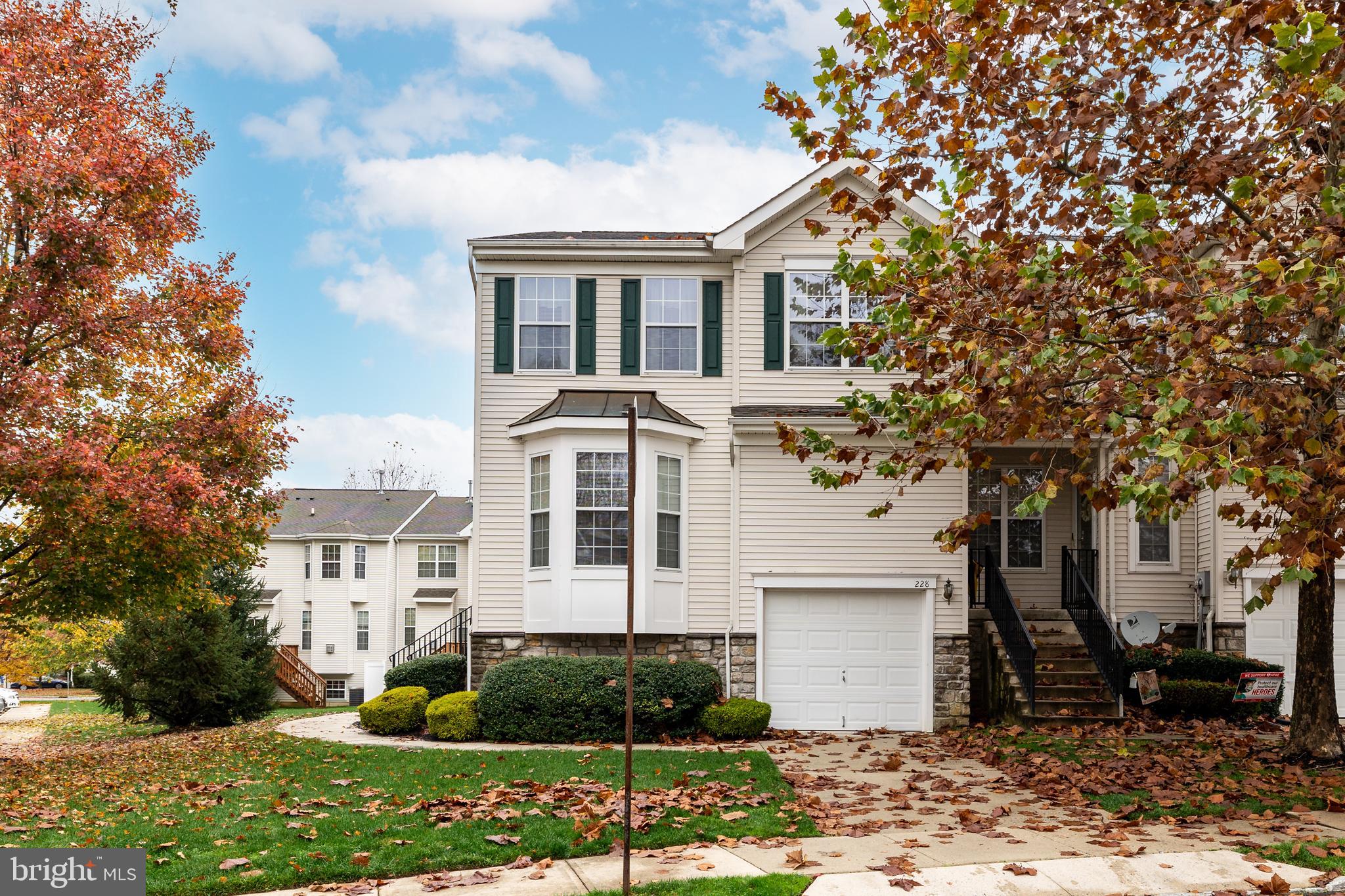 228 Hawthorne Way Delran, NJ 08075 - Photo 2 of 36 Gallery Image 2