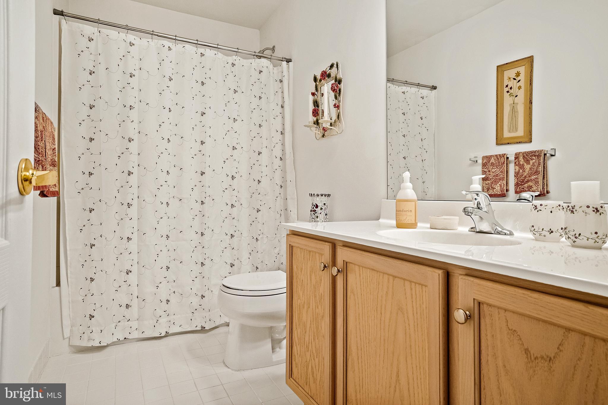 228 Hawthorne Way Delran, NJ 08075 - Photo 26 of 36 Gallery Image 26
