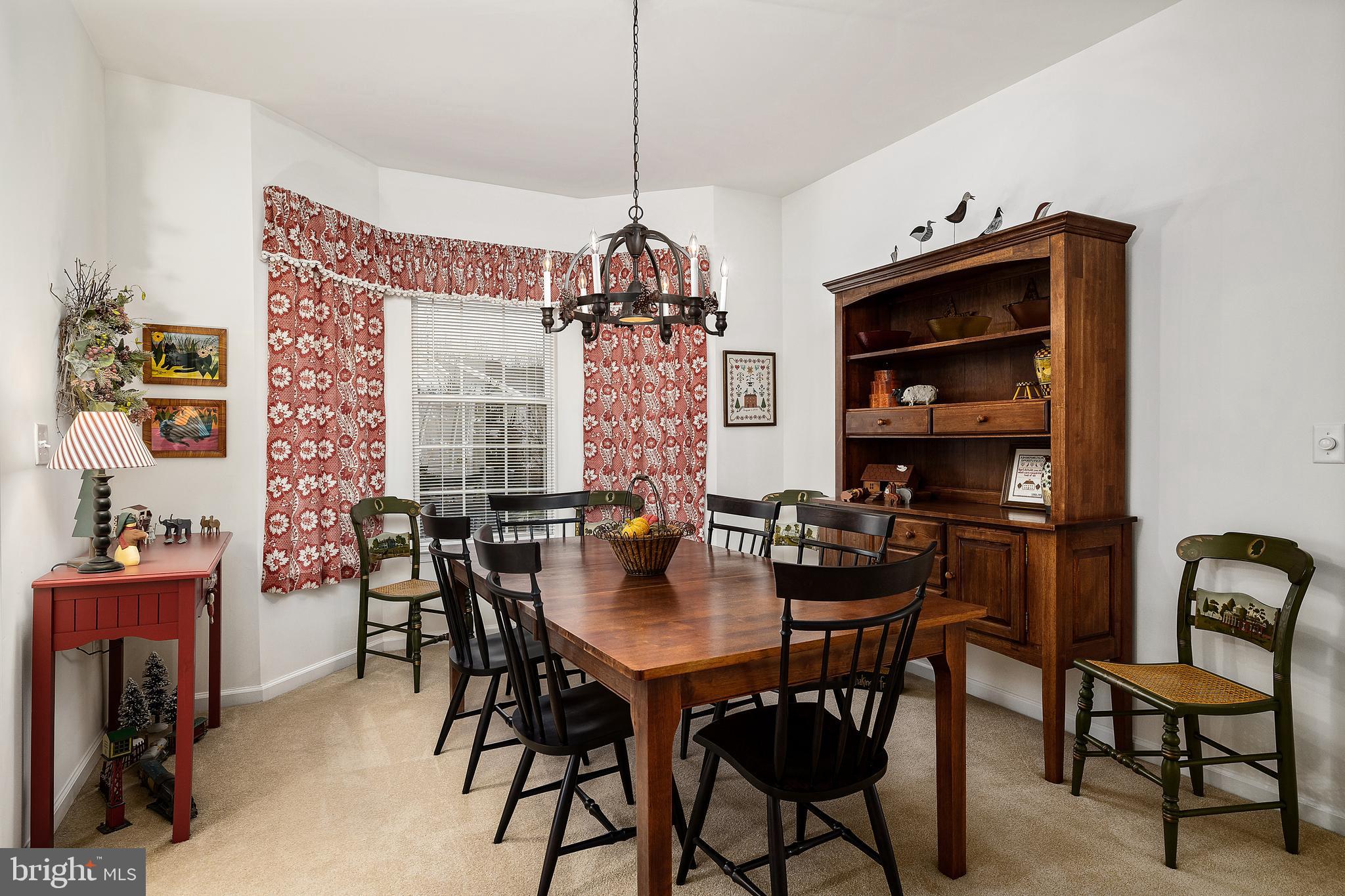 228 Hawthorne Way Delran, NJ 08075 - Photo 6 of 36 Gallery Image 6
