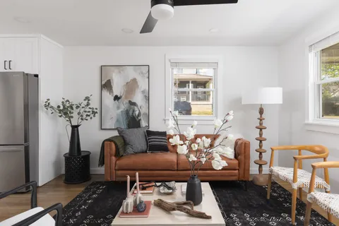 $499,900 | 5821 Leslie Avenue, Nashville, TN 37209