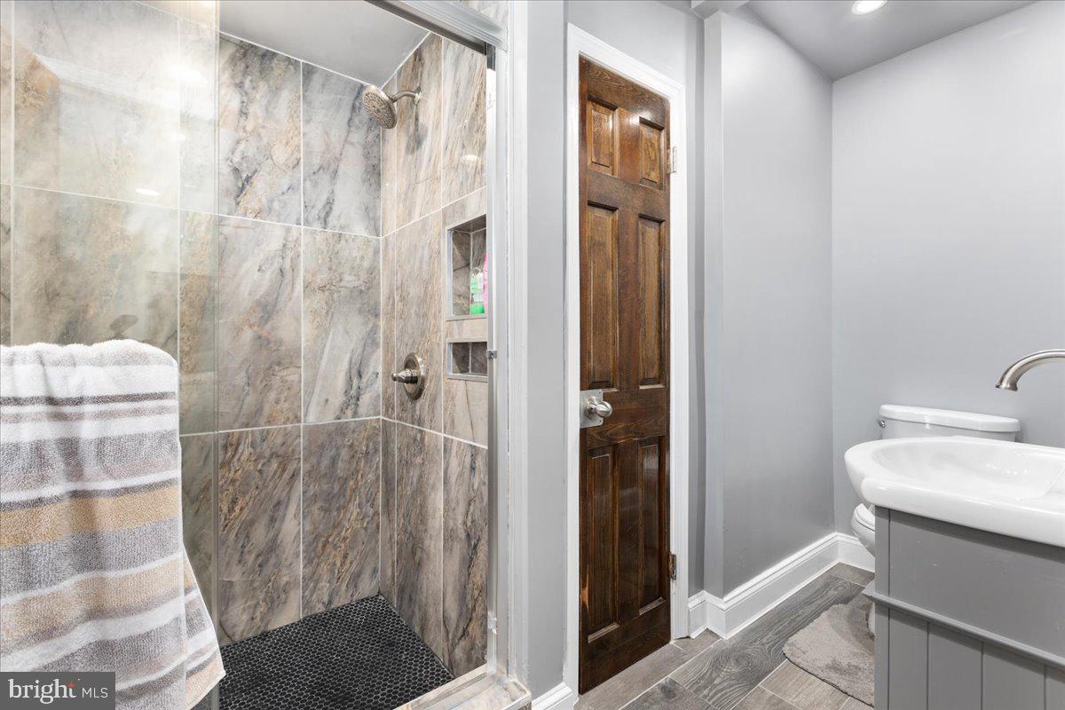 1921 Swansea Road Baltimore, MD 21239 - Photo 25 of 32