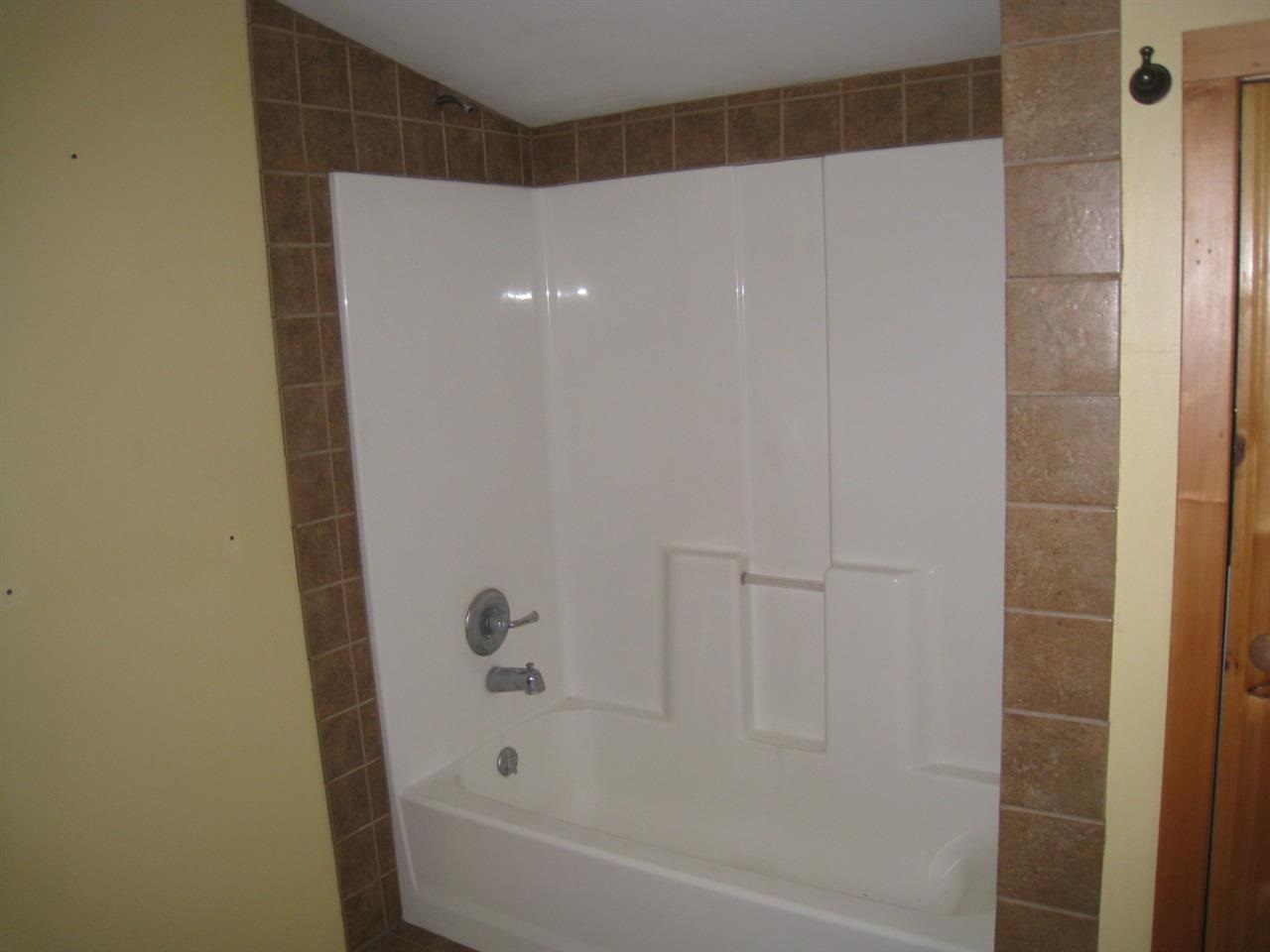 825 Tyler Road Southeast Kalkaska, MI 49646 - Photo 6 of 21 1783979-5.JPG