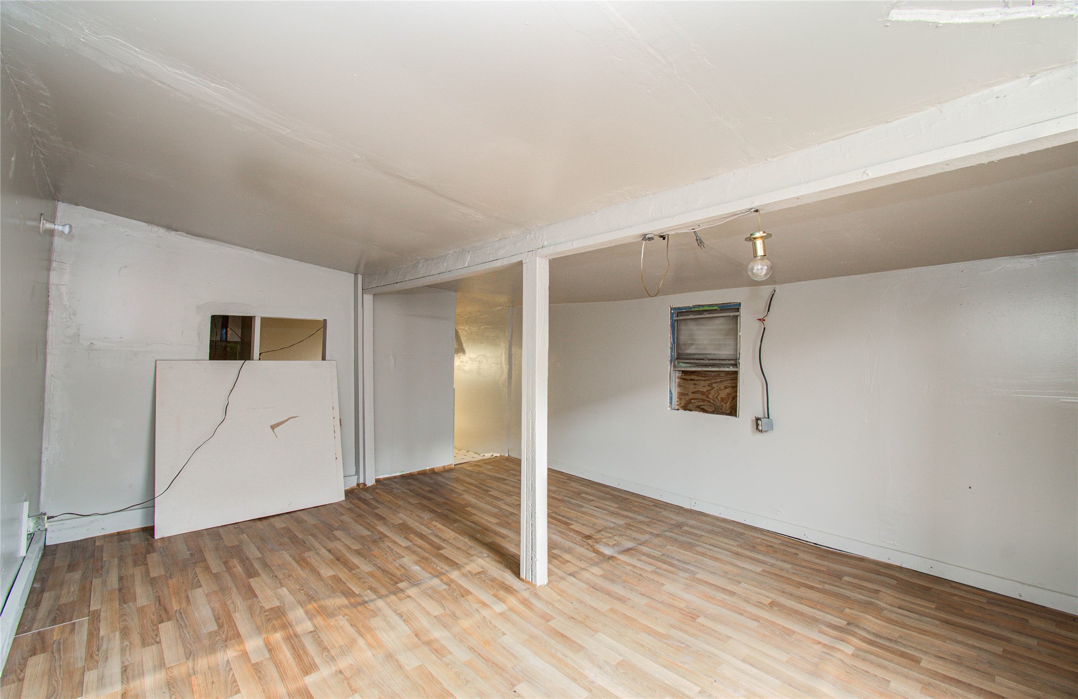 10038 Bamboo Road Houston, TX 77041 - Photo 19 of 36 a view of empty room