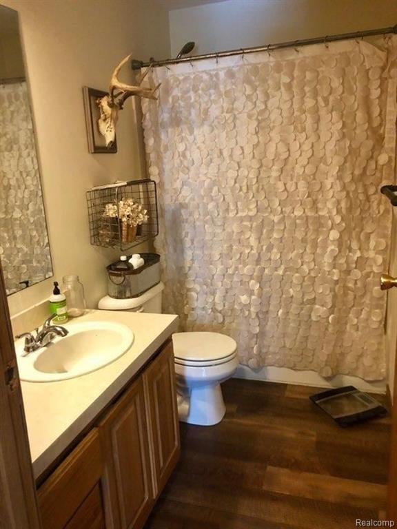 11263 Germany Road Fenton, MI 48430 - Photo 10 of 15