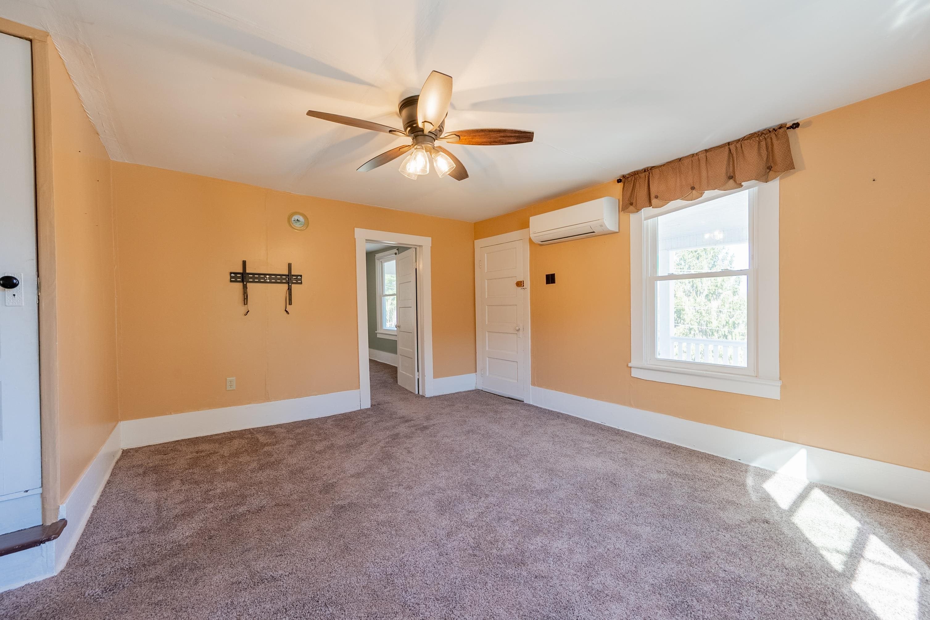 2161 Loafers Rest Road Austinville, VA 24312 - Photo 10 of 94 Gallery Image 10