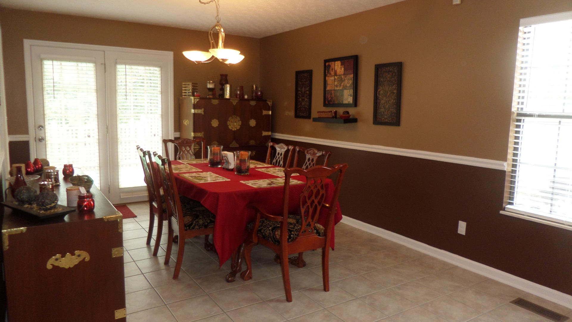 110 Capital Circle Oak Ridge, TN 37830 - Photo 4 of 25 Dining Room