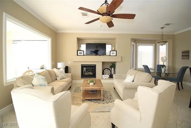 $3,600 | 351 Arbor Garden Avenue, Las Vegas, NV 89148