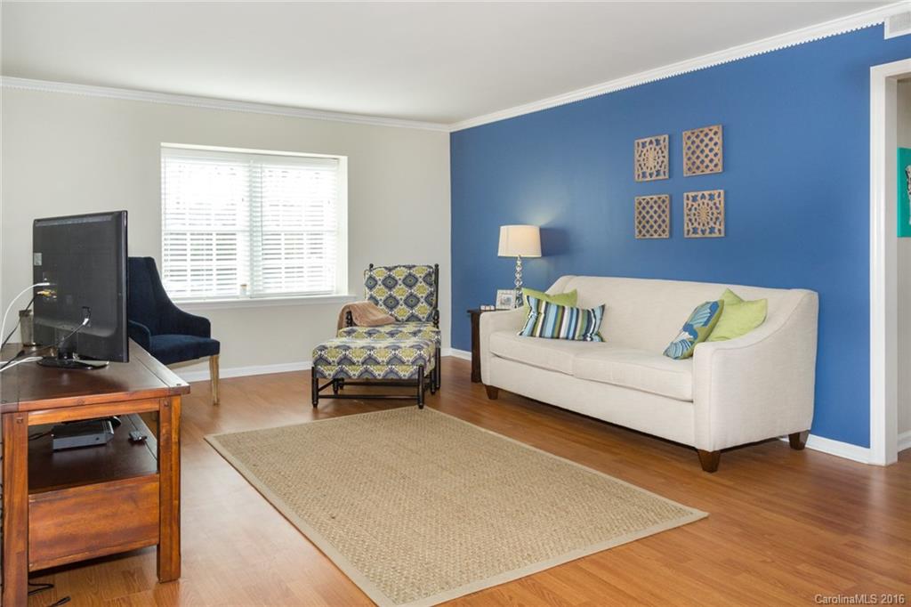 1708 Roxborough Road, Unit G Charlotte, NC 28211 - Photo 3 of 14