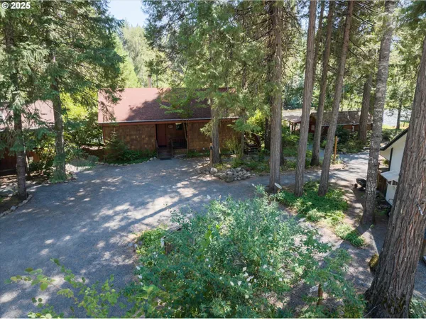 $449,000 | 54444 McKenzie River Drive, Blue River, OR 97413