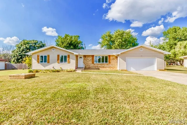 $225,000 | 257 Parkway Avenue, Lebanon, MO 65536