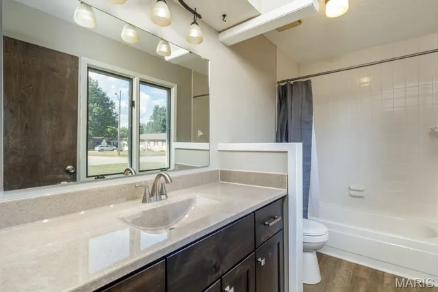 $225,000 | 257 Parkway Avenue, Lebanon, MO 65536