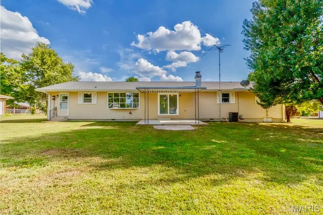 $225,000 | 257 Parkway Avenue, Lebanon, MO 65536