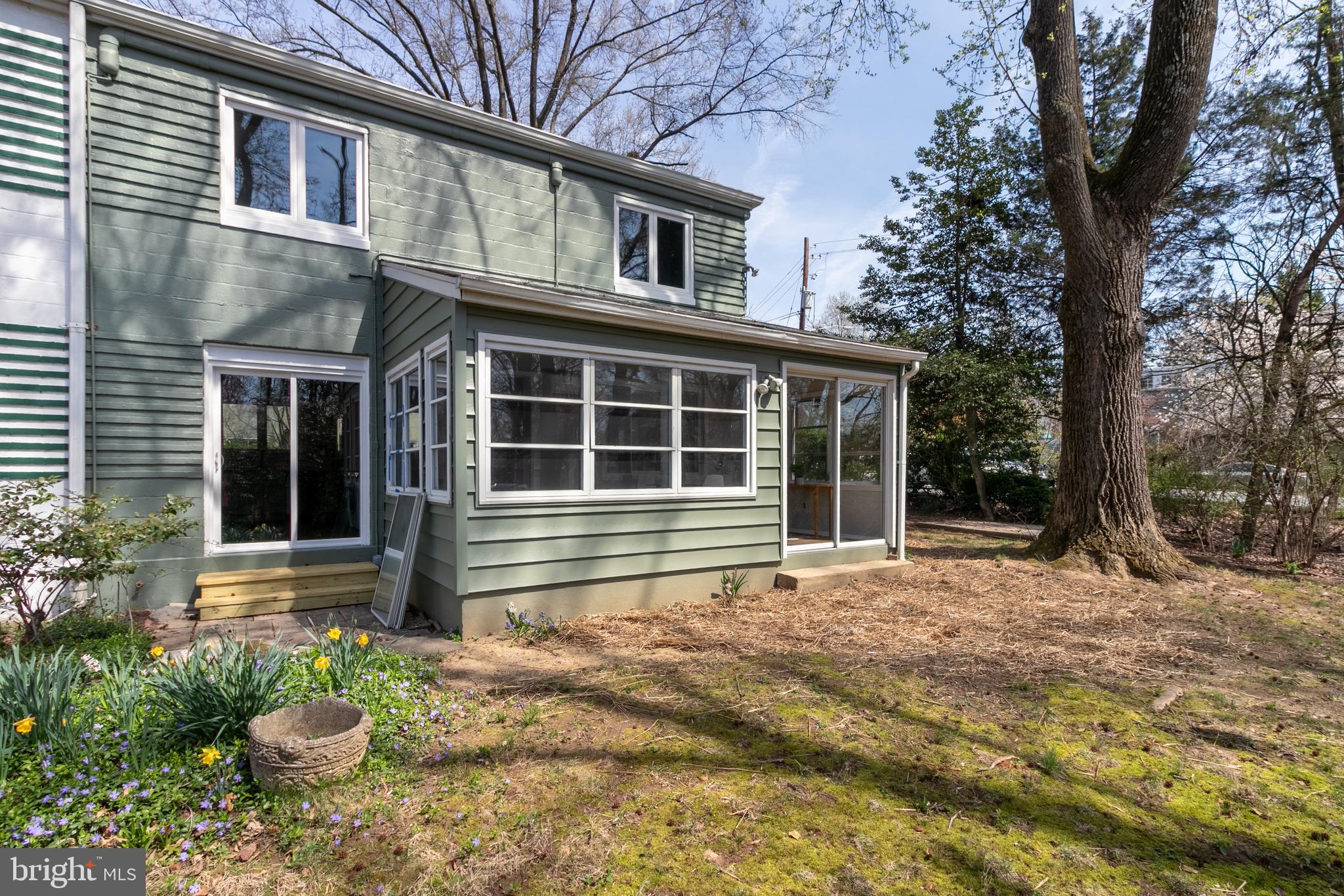 4 Ridge Road Greenbelt, MD 20770 - Photo 27 of 33