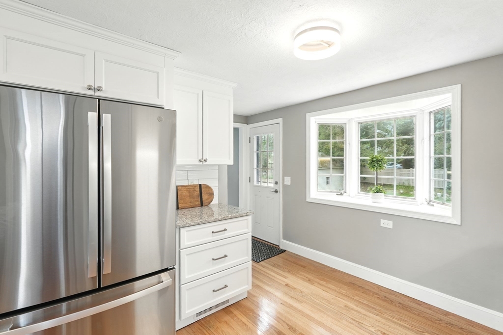 132 Nelson Street West Springfield, MA 01089 - Photo 18 of 36