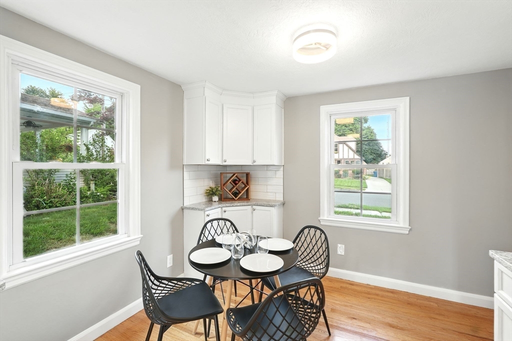 132 Nelson Street West Springfield, MA 01089 - Photo 22 of 36