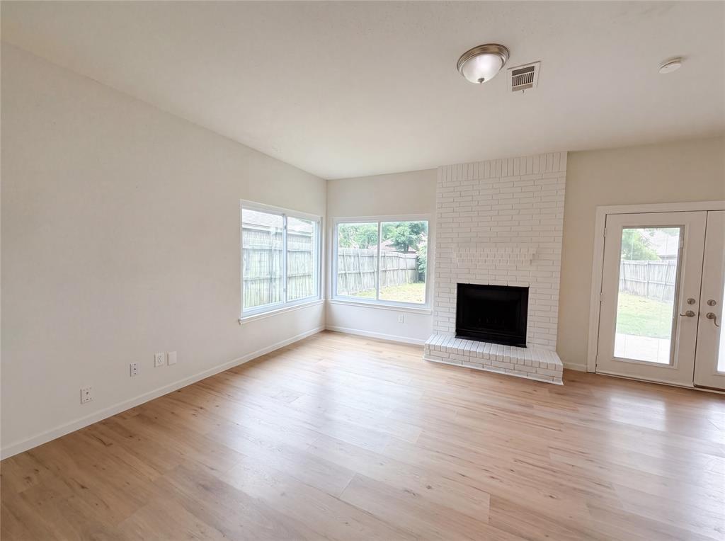 2804 Rice Drive Rowlett, TX 75088 - Photo 7 of 18