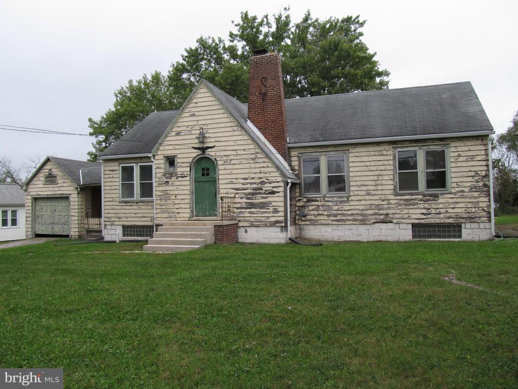 1866 York Road Gettysburg, PA 17325 - Photo 1 of 23