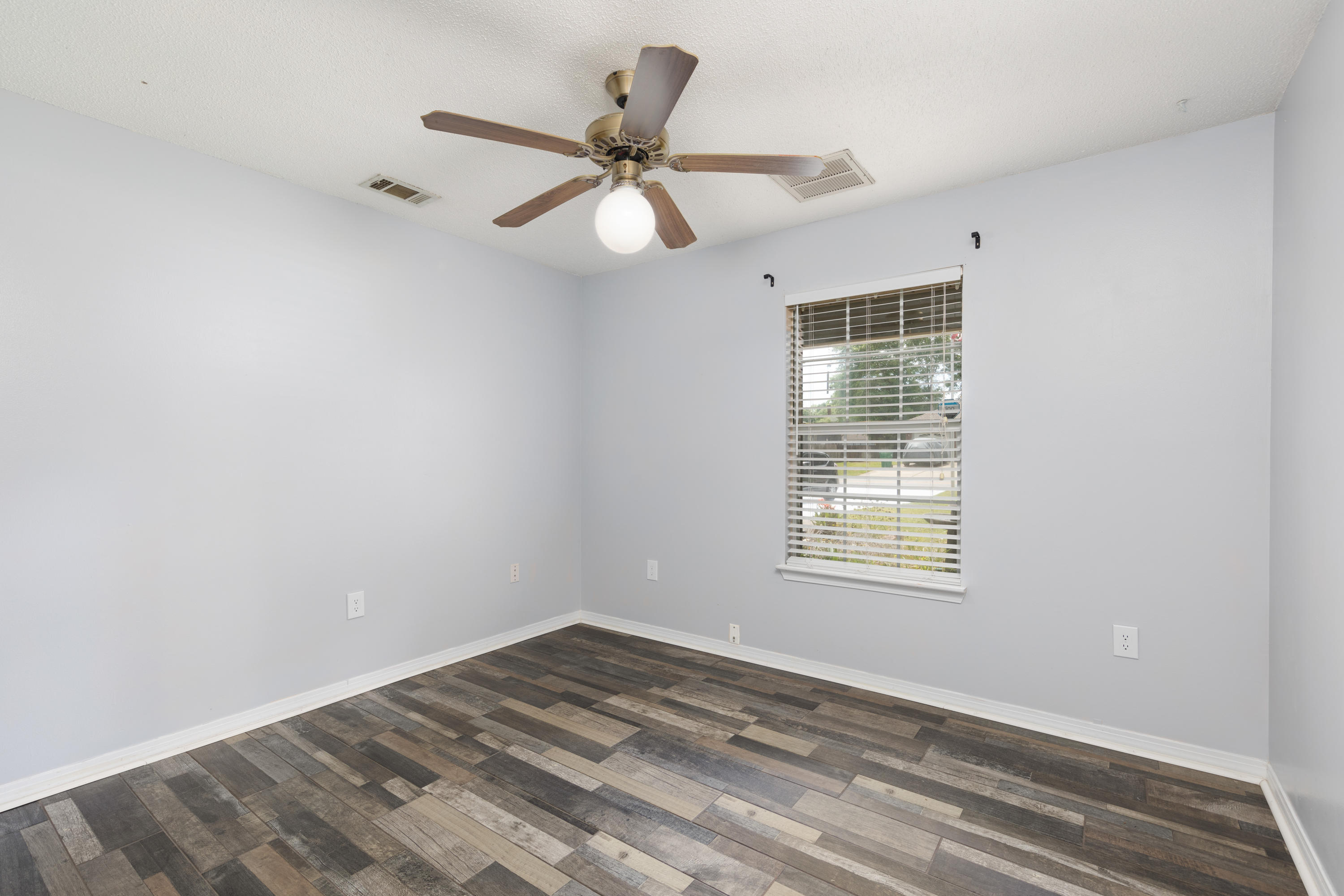 4581 Live Oak Church Road Crestview, FL 32539 - Photo 19 of 28 5