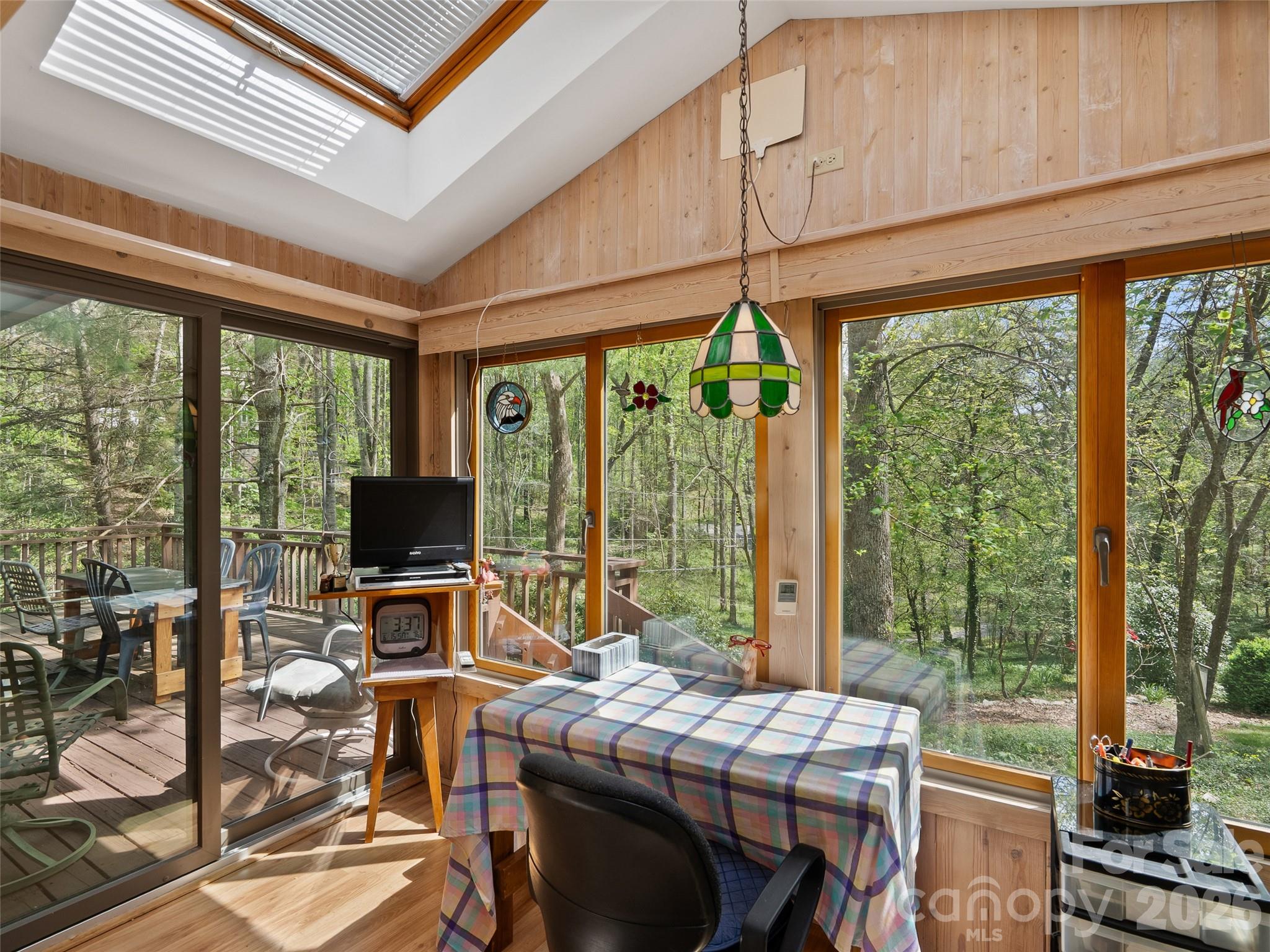 120 Carter Cove Road Asheville, NC 28804 - Photo 11 of 47