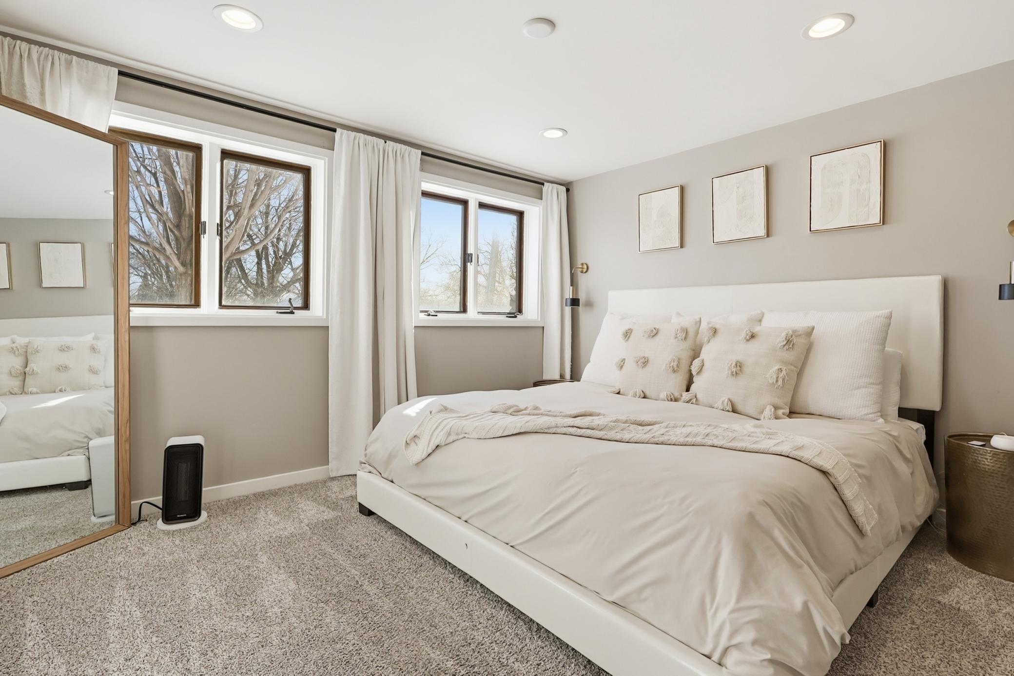 4222 Fairview Avenue Hopkins, MN 55343 - Photo 15 of 35