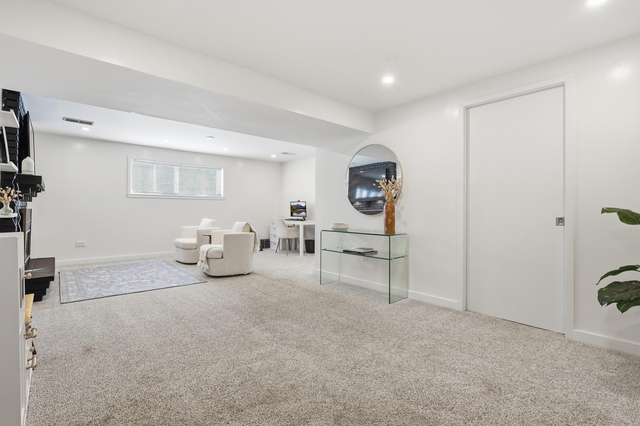 4222 Fairview Avenue Hopkins, MN 55343 - Photo 21 of 35