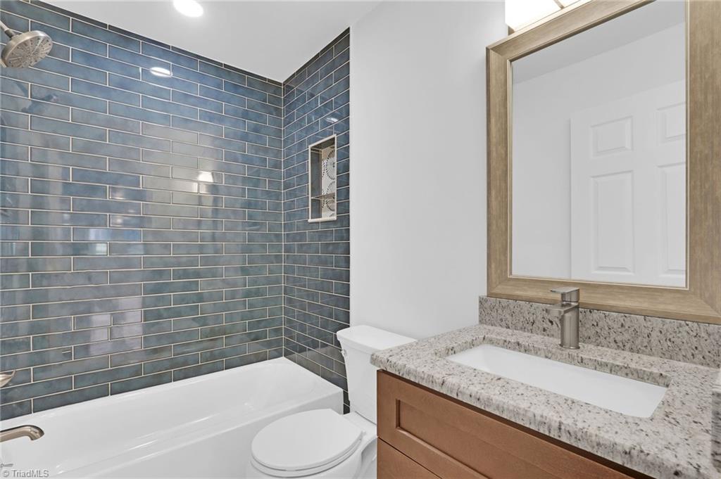 837 Willow Place High Point, NC 27260 - Photo 13 of 38