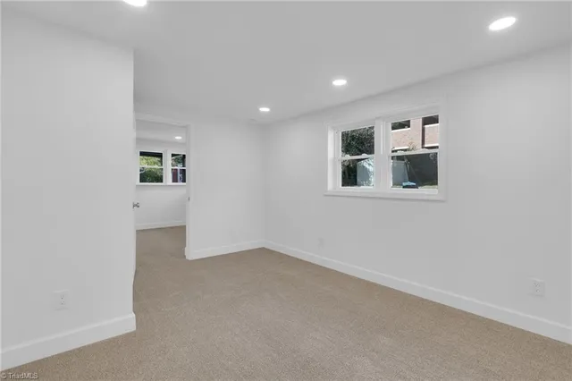 $328,900 | 837 Willow Place, High Point, NC 27260