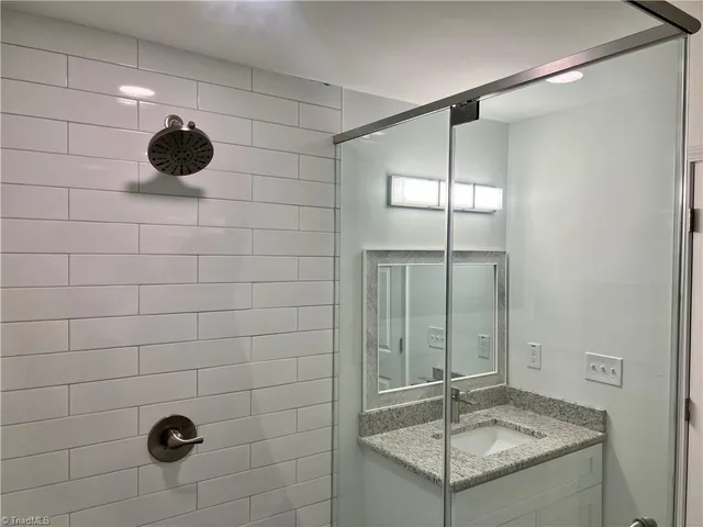 $328,900 | 837 Willow Place, High Point, NC 27260