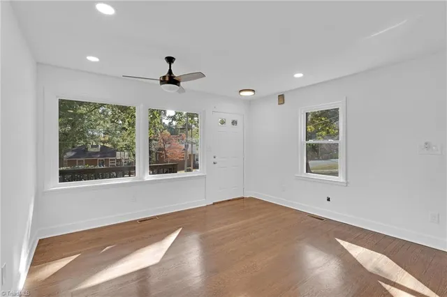 $328,900 | 837 Willow Place, High Point, NC 27260