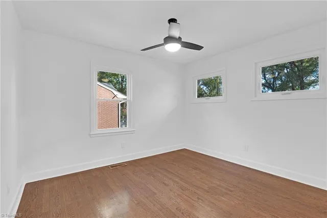 $328,900 | 837 Willow Place, High Point, NC 27260