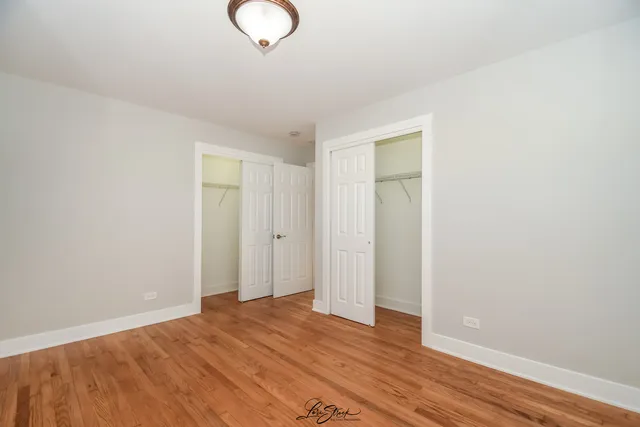 $359,900 | 8101 South Oketo Avenue, Bridgeview, IL 60455