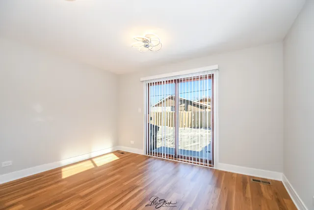 $359,900 | 8101 South Oketo Avenue, Bridgeview, IL 60455