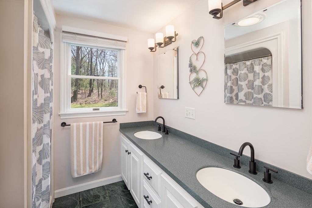 135 Tenney Street Georgetown, MA 01833 - Photo 20 of 25 Gallery Image 20