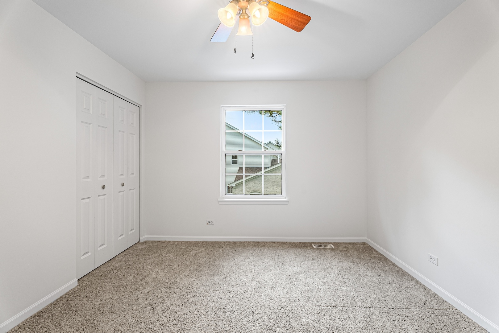 2136 Colonial Street Aurora, IL 60503 - Photo 24 of 69 Gallery Image 24