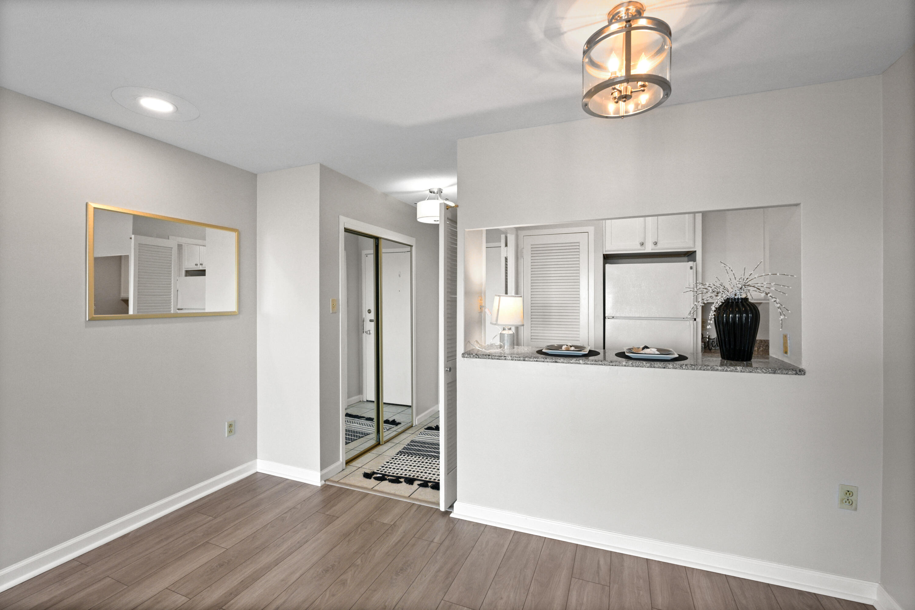 2121 Nicholasville Road, Unit 503 Lexington, KY 40503 - Photo 12 of 20 JSB_6433