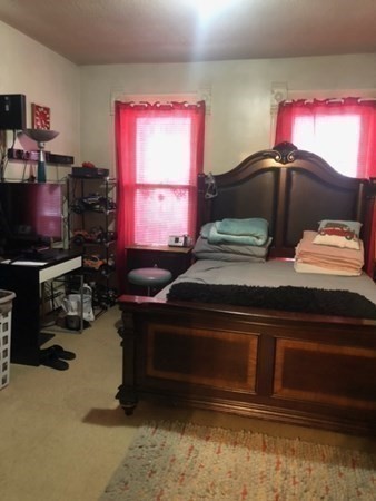 46 Ringgold Street Springfield, MA 01107 - Photo 12 of 42 Gallery Image 12